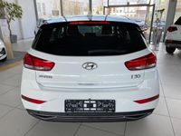 gebraucht Hyundai i30 HB 1.0 T-GDI 48V Style 7DCT NAVI SHZ PDC