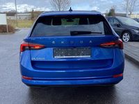Gebraucht Skoda Octavia Style 150 PS (110 kW) 2023 Blau Kombi