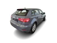 Gebraucht Audi A3 Basis 115 PS (84 kW) 2019 Grau Limousine