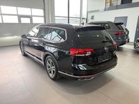 Gebraucht VW Passat R-line 200 PS (147 kW) 2022 Schwarz Kombi