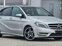 Gebraucht Mercedes B200 AMG 156 PS (114 kW) 2012 Polarsilber  metalliclack Van / Kleinbus