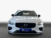 Gebraucht Volvo V60 Plus 197 PS (144 kW) 2023 Weiß Kombi