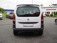 Gebraucht Peugeot Rifter 110 PS (80 kW) 2022 Weiß Van / Kleinbus