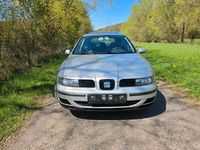 Usata Seat Leon 75 CV (55 kW) 2001 Argento Utilitaria