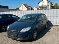 Usata Ford Focus 101 CV (74 kW) 2013 Blu Station wagon