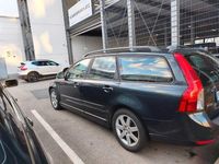 Gebraucht Volvo V50 Summum 179 PS (131 kW) 2010 Grau Kombi