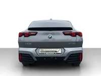 Gebraucht BMW iX2 M Sport 225 kW (306 PS) 2025 Grau SUV