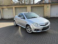 Gebraucht Opel Tigra 90 PS (66 kW) 2006 Silber Cabrio