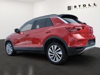 Gebraucht VW T-Roc IQ Drive 150 PS (110 kW) 2024 Rot SUV