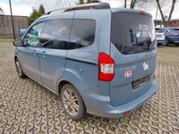 gebraucht Ford Tourneo Courier TITANIUM NAVIGATION / PDC / KAMERA / W-PAKET