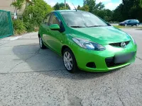 Gebraucht Mazda 2 75 PS (55 kW) 2009 Grün Kleinwagen