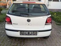 Gebraucht VW Polo Trendline 54 PS (39 kW) 2006 Weiß Kleinwagen