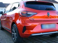 Gebraucht Renault Clio V Esprit Alpine 143 PS (105 kW) 2024 Orange Kleinwagen