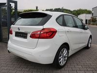 Gebraucht BMW 225 Active Tourer iPerformance 136 PS (100 kW) 2019 Weiß Van / Kleinbus