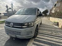 Gebraucht VW Caravelle 2018 Grau Van / Kleinbus
