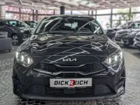Używany Kia Ceed Style 140 KM (102 kW) 2025 Czarny Hatchback