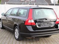 gebraucht Volvo V70 Kombi 2.4D PDC/KLA/LM GUTER ZUSTAND!