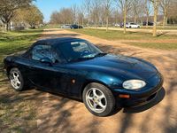 Second-hand Mazda MX5 110 CP (80 kW) 2000 Albastru Cabrio