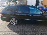 Gebraucht Mercedes E280 190 PS (139 kW) 2009 Schwarz Kombi
