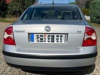 Gebraucht VW Passat Comfortline 116 PS (85 kW) 2001 Silber Limousine