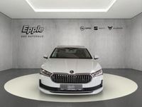 Gebraucht Skoda Superb Selection 193 PS (141 kW) 2024 Weiß Kombi