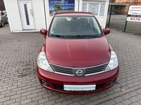 Gebraucht Nissan Tiida Acenta 110 PS (80 kW) 2008 Rot Limousine
