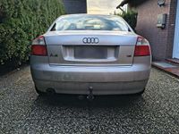 Gebraucht Audi A4 102 PS (75 kW) 2004 Silber Limousine