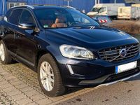 Gebraucht Volvo XC60 Inscription 220 PS (161 kW) 2017 Blau SUV