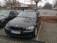 Gebraucht BMW 320 163 PS (119 kW) 2007 Blau Limousine