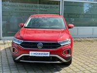 Gebraucht VW T-Roc Life 150 PS (110 kW) 2024 Rot (kings red metallic) SUV