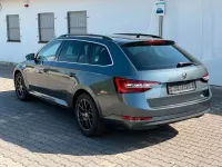 Gebraucht Skoda Superb Ambition 150 PS (110 kW) 2018 Grau Kombi