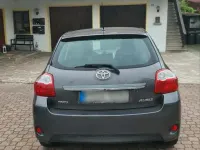 Gebraucht Toyota Auris 99 PS (72 kW) 2012 Grau Kleinwagen