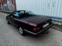 Gebraucht Mercedes E200 136 PS (100 kW) 1996 Rot Cabrio