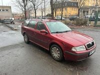 Gebraucht Skoda Octavia Tour 101 PS (74 kW) 2009 Rot Kombi