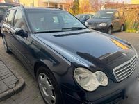 Gebraucht Mercedes 180 2004 Blau Limousine