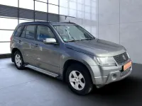 Gebraucht Suzuki Grand Vitara Comfort 140 PS (102 kW) 2010 Grau SUV