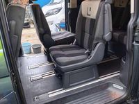 Używany VW Multivan United 174 KM (127 kW) 2009 Minivan