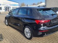 Gebraucht Audi A3 Ambiente 150 PS (110 kW) 2022 Schwarz Limousine