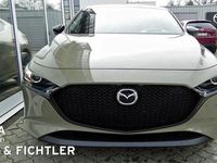 Neu Mazda 3 Nagisa 140 PS (102 kW) 2026 Zircon sand Limousine