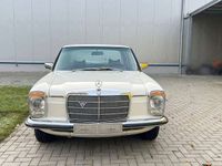 gebraucht Mercedes W115 200/8 Strich Acht V8 1 of 1