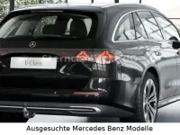 Gebraucht Mercedes E300 Avantgarde 313 PS (230 kW) 2025 Schwarz Limousine