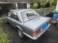 Gebraucht BMW 325 122 PS (89 kW) 1985 Limousine