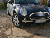 Usado Mini ONE 90 HP (66 kW) 2003 Prateado Citadino