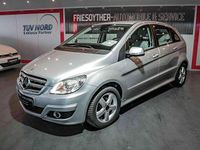 Gebraucht Mercedes B150 95 PS (69 kW) 2008 Silber Van / Kleinbus