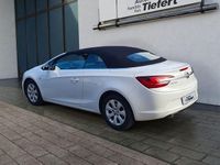 Gebraucht Opel Cascada Edition 140 PS (102 kW) 2016 Weiß Cabrio