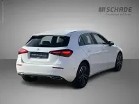 Gebraucht Mercedes A200 Progressive 163 PS (119 kW) 2024 Weiß Limousine