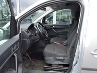 Gebraucht VW Caddy Maxi Trendline 102 PS (75 kW) 2018 Reflexsilber Van / Kleinbus