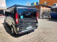 Gebraucht Renault Trafic Black Edition 115 PS (84 kW) 2014 Schwarz Van / Kleinbus