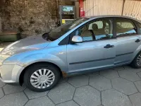 Usata Ford Focus 101 CV (74 kW) 2006 Blu Berlina