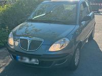 Gebraucht Lancia Ypsilon 96 PS (70 kW) 2005 Grau Kleinwagen